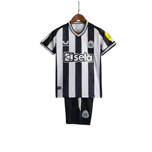 Newcastle Home Kids Kit 2023/2024 - Retro Shirt Stories