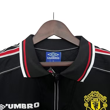 Retro Manchester United Away Shirt 1998/2000 - Retro Shirt Stories