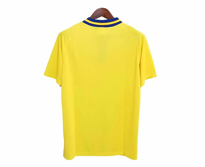 Retro Sweden Home Shirt 1994 - Retro Shirt Stories