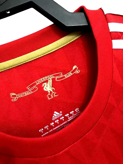 Retro Liverpool LS Home Shirt 2010/2011 - Retro Shirt Stories