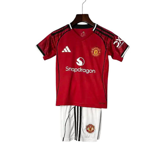 Manchester United Home Kids Kit 2025/2026 - Retro Shirt Stories