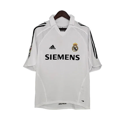 Retro Real Madrid Home Shirt 2005/2006 - Time Warp Kits