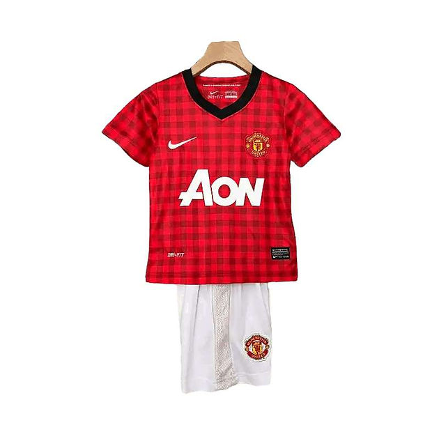 Retro Manchester United Home Kids Kit 2012-2013 - Retro Shirt Stories