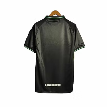 Retro Manchester United 3rd Shirt 1998/1999 - Retro Shirt Stories