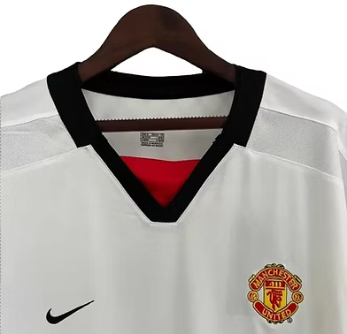 Retro Manchester United Away Shirt 2002/2003 - Retro Shirt Stories