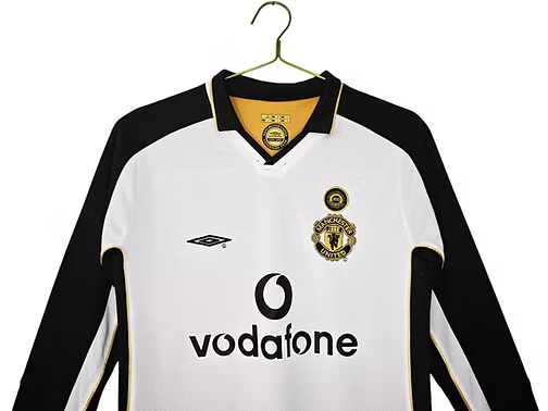 Retro Manchester United LS Away Shirt 2001/2002 - Retro Shirt Stories