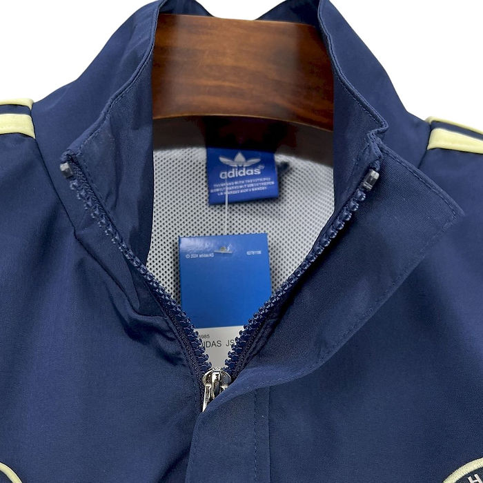 Retro Chelsea Training Jacket 2012/2013 - Retro Shirt Stories