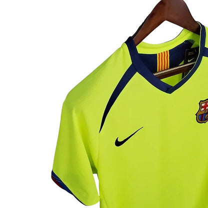 Retro Barcelona Away Shirt 2005/2006 - Retro Shirt Stories
