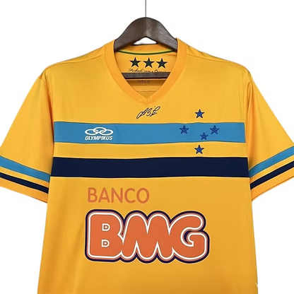Retro Cruzeiro GK Shirt 2014/2015 - Retro Shirt Stories