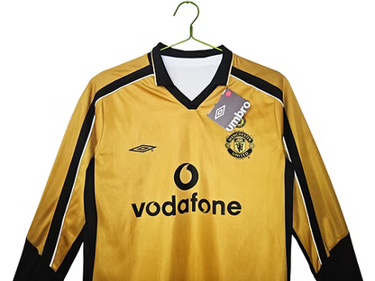 Retro Manchester United LS Away Shirt 2001/2002 - Retro Shirt Stories