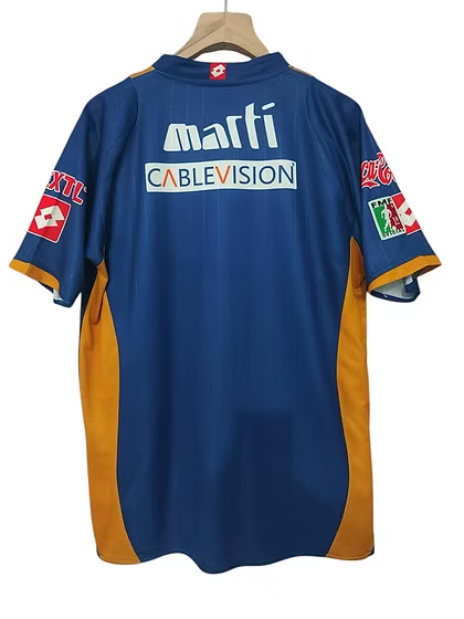 Retro Pumas Away Shirt 2008/2009 - Retro Shirt Stories