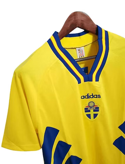 Retro Sweden Home Shirt 1994 - Retro Shirt Stories