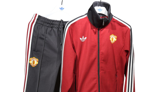 Manchester United Classic Track Set - Retro Shirt Stories
