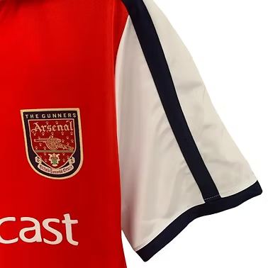 Retro Arsenal Home Shirt 2001/2002 - Time Warp Kits