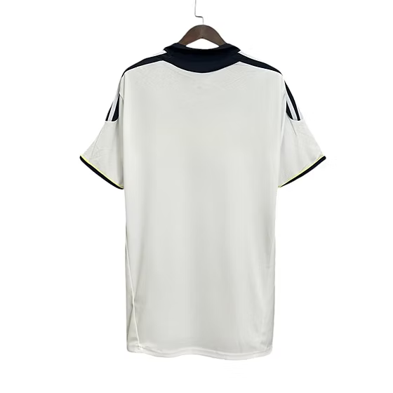 Retro Chelsea Away Shirt 2011/2012 - Time Warp Kits