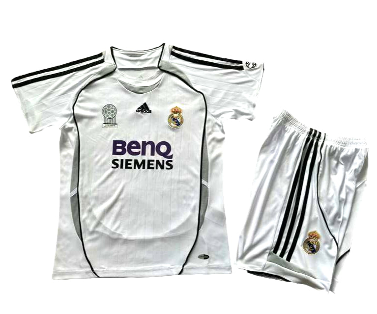 Retro Real Madrid Home Kids Kit 2006/2007 - Retro Shirt Stories