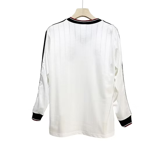Retro Manchester United LS Away Shirt (FA Final edition) 1983 - Retro Shirt Stories