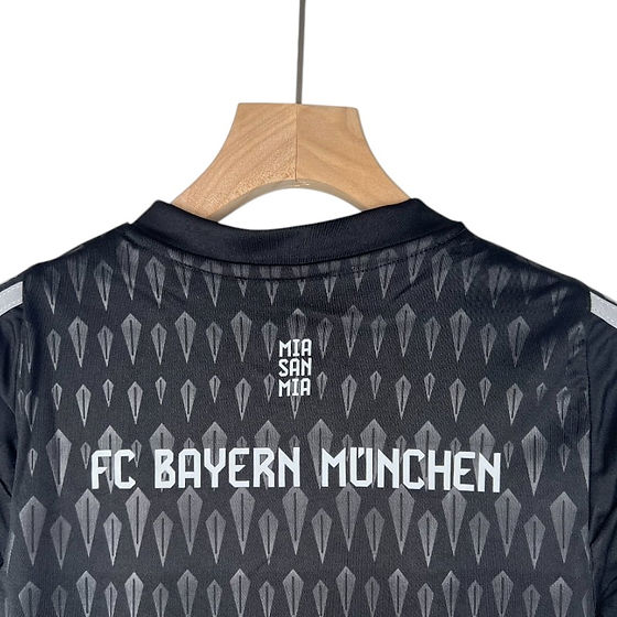Bayern Munich GK Kids Kit 2023/2024 - Retro Shirt Stories