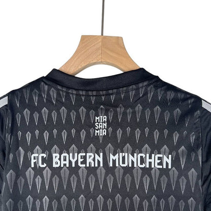 Bayern Munich GK Kids Kit 2023/2024 - Retro Shirt Stories