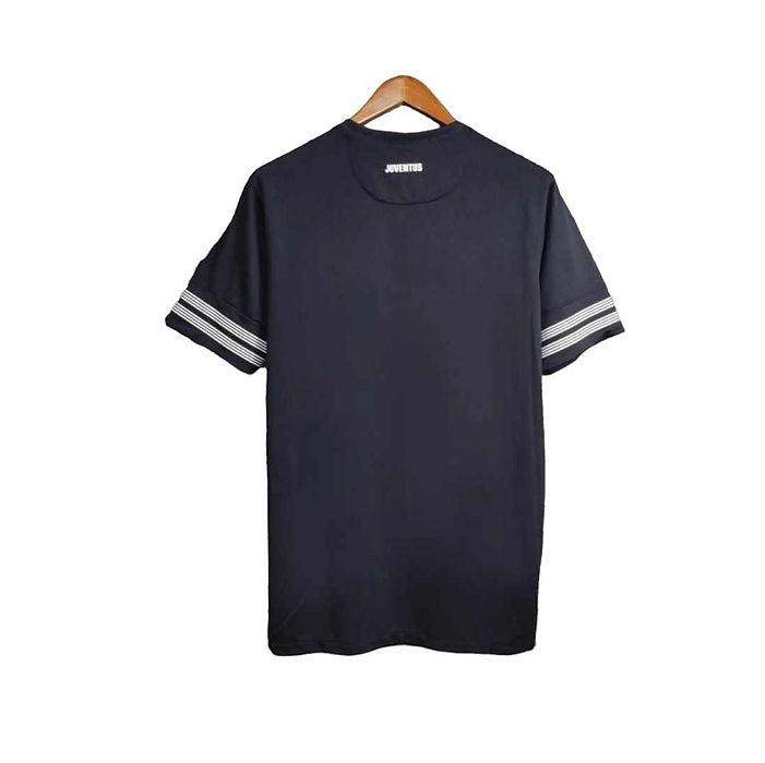 Retro Juventus Away Shirt 2012/2013 - Retro Shirt Stories
