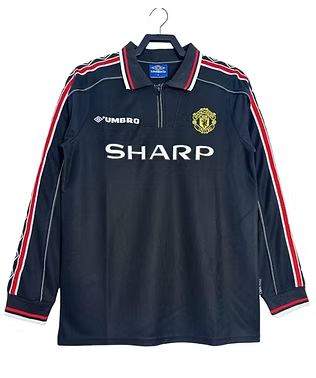 Retro Manchester United LS Away Shirt 1998/2000 - Retro Shirt Stories