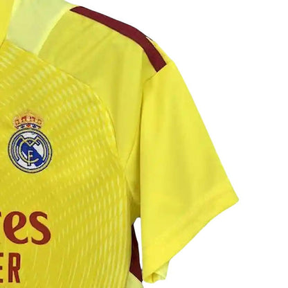 Real Madrid GK Kids Kit 2025/2026 - Retro Shirt Stories