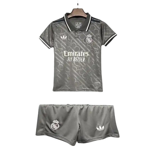 Real Madrid 3rd Kids Kit 2024/2025 - Retro Shirt Stories