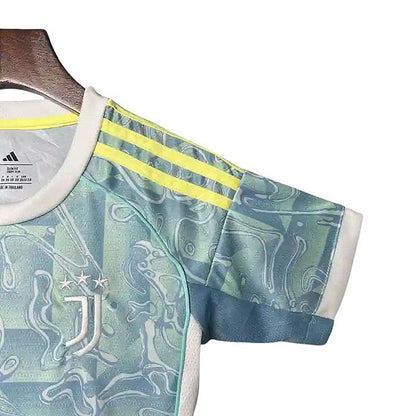 Juventus Away Kids Kit 2025/2026 - Retro Shirt Stories