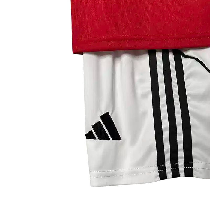 Manchester United Home Kids Kit 2025/2026 - Retro Shirt Stories