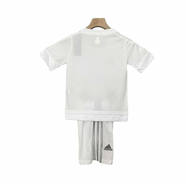 Retro Real Madrid Home Kids Kit 2015/2016 - Retro Shirt Stories