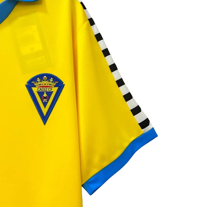 Retro Cadiz Home Shirt 1983/1984 - Retro Shirt Stories