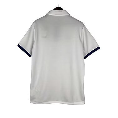 Retro Real Madrid Home Shirt 2016/2017 - Retro Shirt Stories