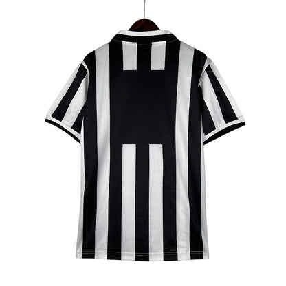 Retro Juventus Home Shirt 1995/1996 - Retro Shirt Stories