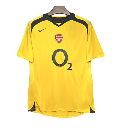 Retro Arsenal 3rd Shirt 2005/2006 - Time Warp Kits