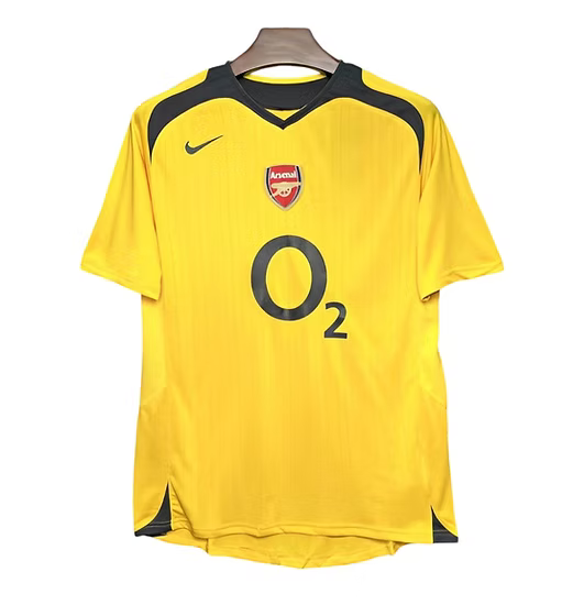 Retro Arsenal 3rd Shirt 2005/2006 - Time Warp Kits