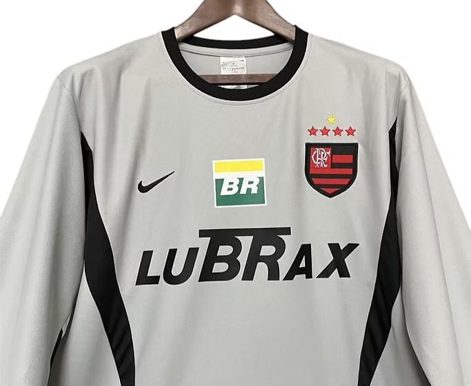 Retro Flamengo GK Shirt 2002/2003 - Retro Shirt Stories