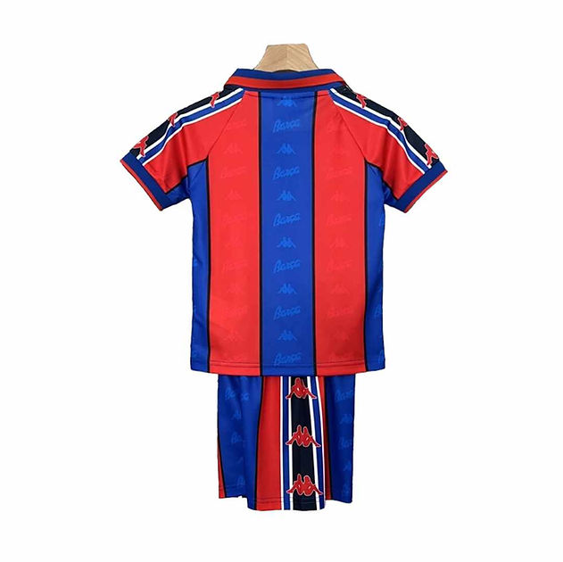 Retro Barcelona Home Kids Kit 1995/1997 - Retro Shirt Stories