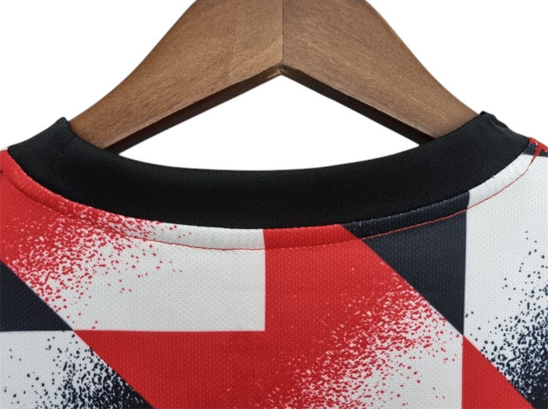 Manchester United Training Shirt 2022/2023 - Retro Shirt Stories