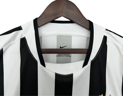 Retro Juventus Home Shirt 2003/2004 - Retro Shirt Stories