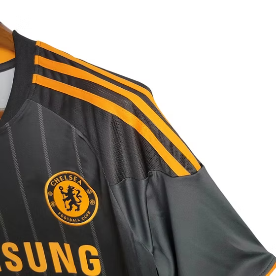 Retro Chelsea Away Shirt 2010/2011 - Time Warp Kits