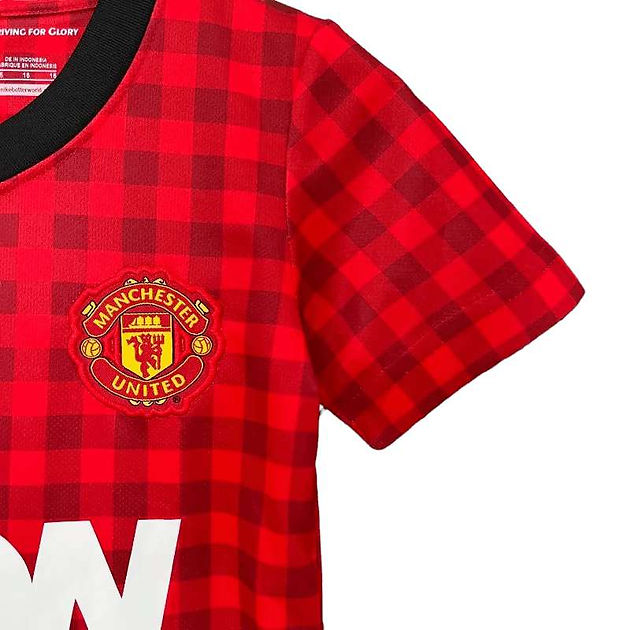 Retro Manchester United Home Kids Kit 2012-2013 - Retro Shirt Stories