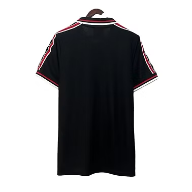 Retro Manchester United Away Shirt 1998/2000 - Retro Shirt Stories