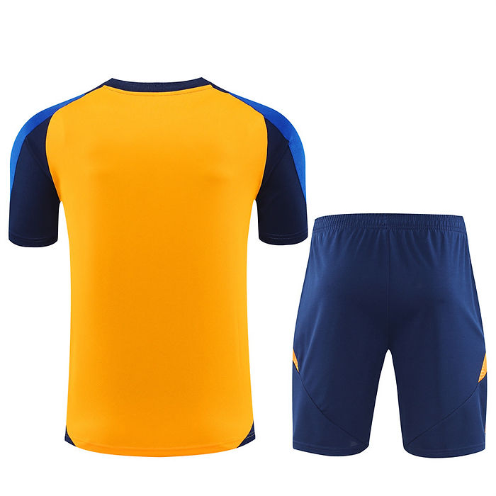 Juventus 2024/2025 Training Kit Orange - Retro Shirt Stories