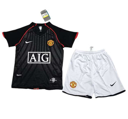 Retro Manchester United Away Kids Kit 2007/2008 - Retro Shirt Stories
