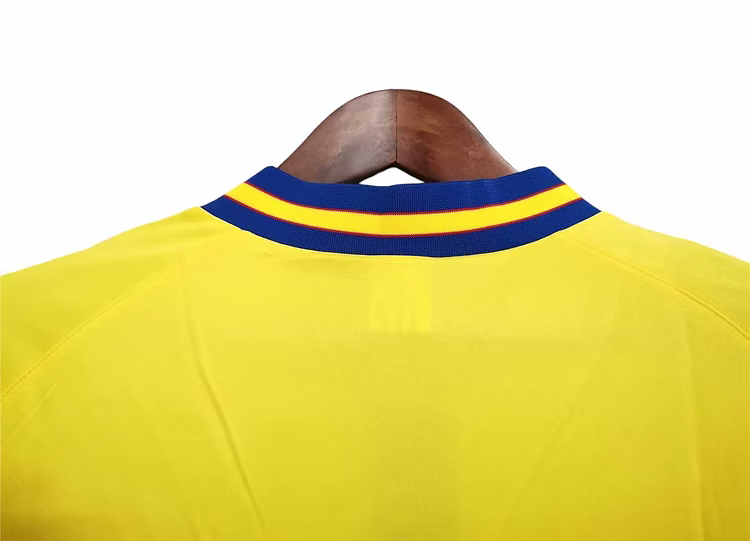 Retro Sweden Home Shirt 1994 - Retro Shirt Stories