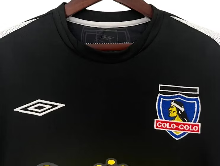 Retro Colo Colo LS Away Shirt 2006/2007 - Retro Shirt Stories