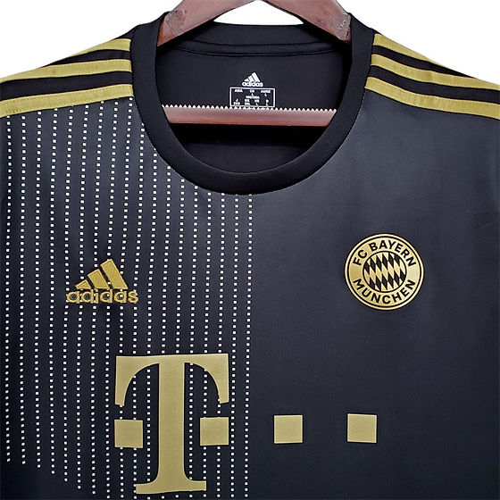 Bayern Munich Away Shirt 2021/2022 - Retro Shirt Stories