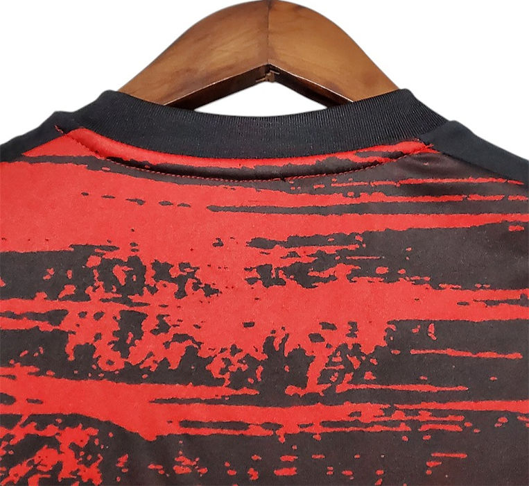 Manchester United Training Shirt 2020/2021 - Retro Shirt Stories