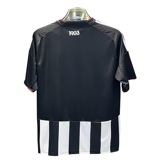 Beşiktaş Home Shirt 2025/2026 - Retro Shirt Stories