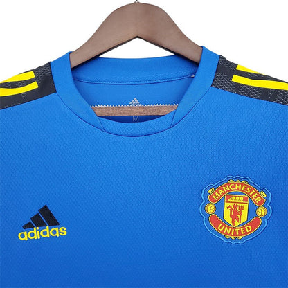 Manchester United Training Shirt 2021/2022 - Retro Shirt Stories